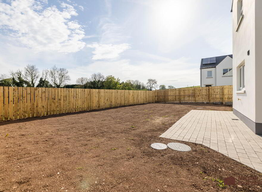5 Dergmoney Manor, Omagh, BT78 1FF