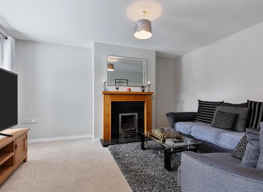 2 Jubilee Drive, Ballyrobert, Ballyclare, Newtownabbey, BT39 9LA