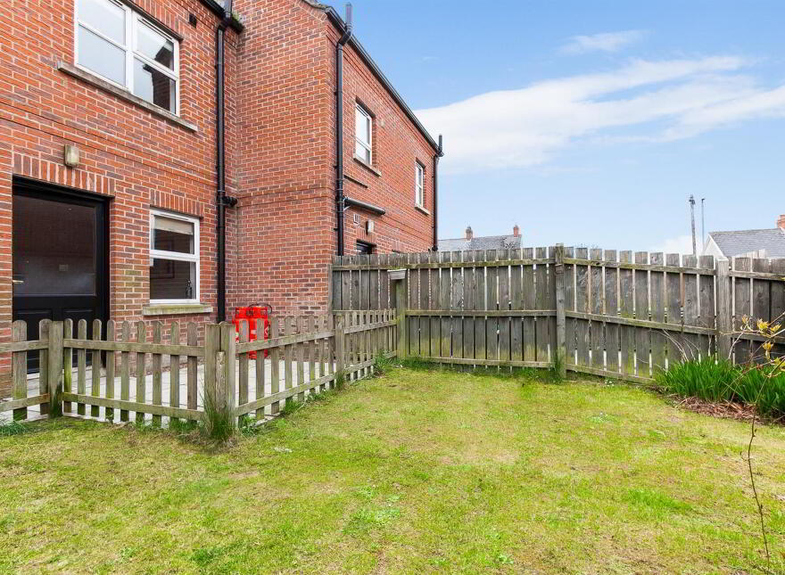 2 Jubilee Drive, Ballyrobert, Ballyclare, Newtownabbey, BT39 9LA