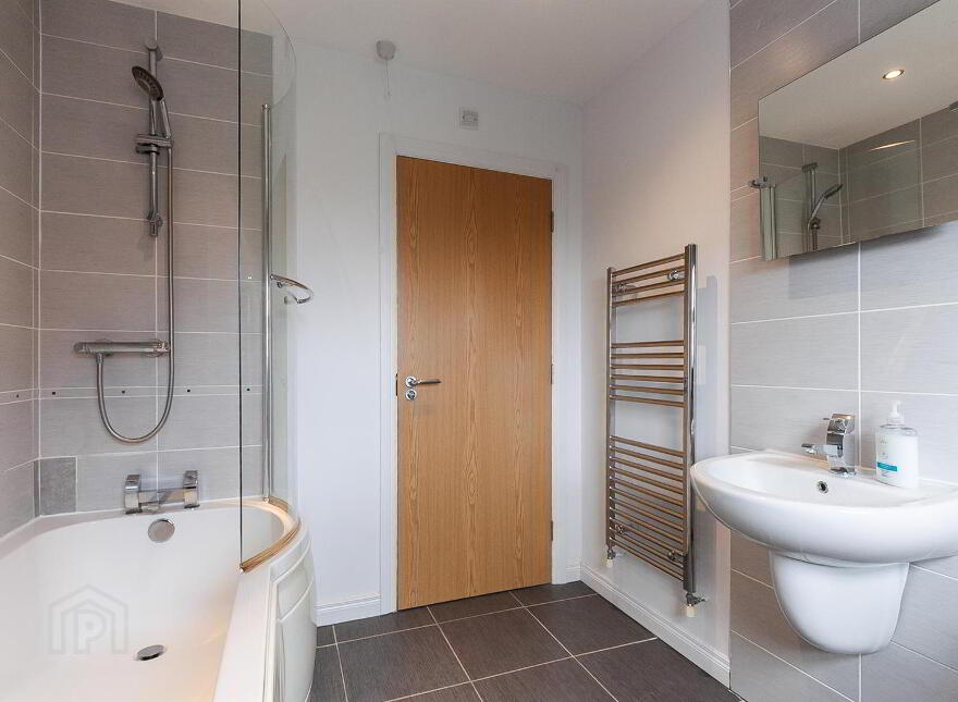 2 Jubilee Drive, Ballyrobert, Ballyclare, Newtownabbey, BT39 9LA