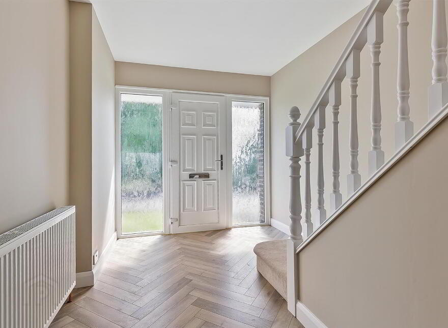 8 Gortin Way, Galgorm, Ballymena, BT42 2ND