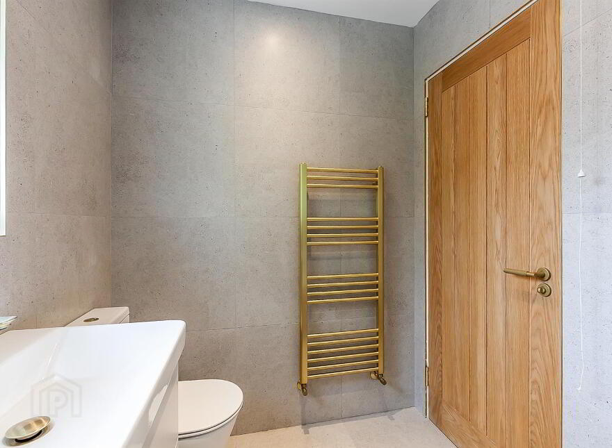 8 Gortin Way, Galgorm, Ballymena, BT42 2ND
