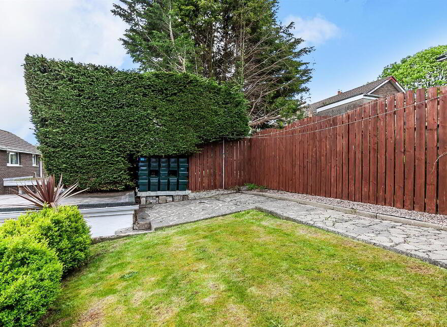 8 Gortin Way, Galgorm, Ballymena, BT42 2ND