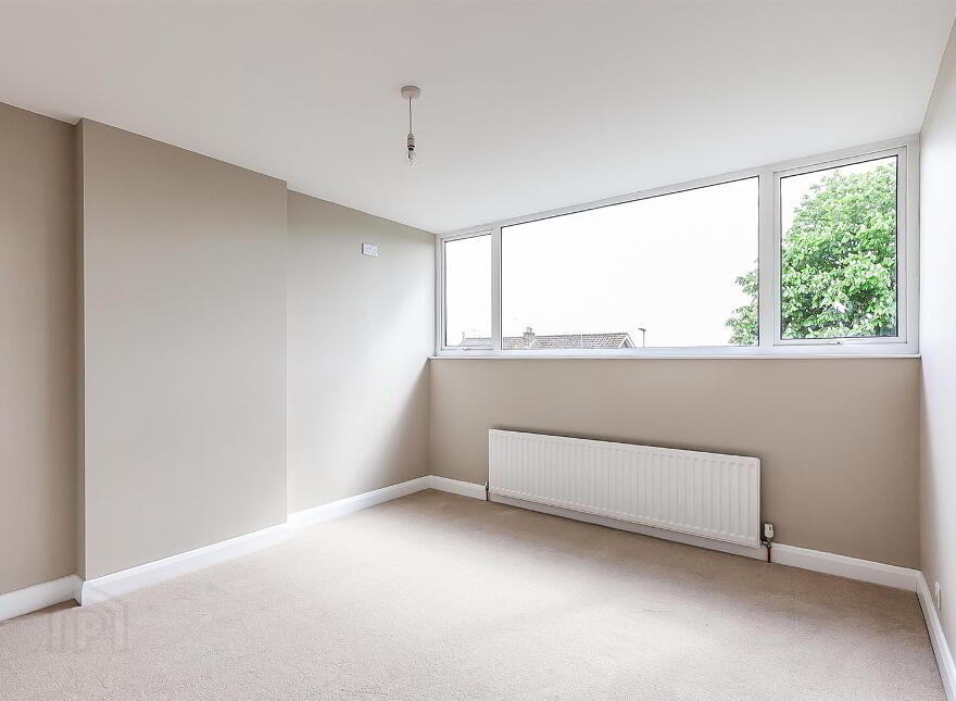 8 Gortin Way, Galgorm, Ballymena, BT42 2ND