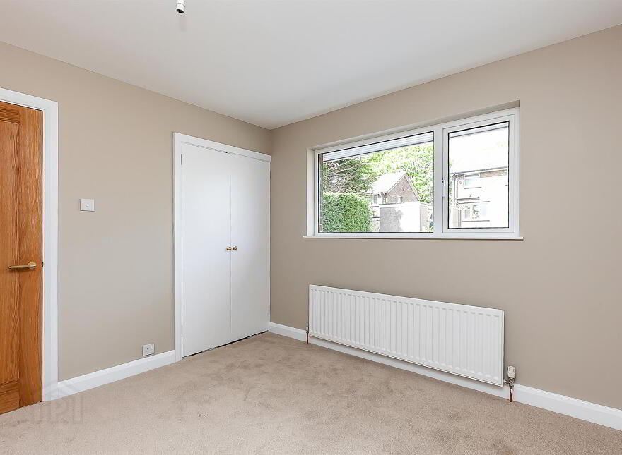 8 Gortin Way, Galgorm, Ballymena, BT42 2ND