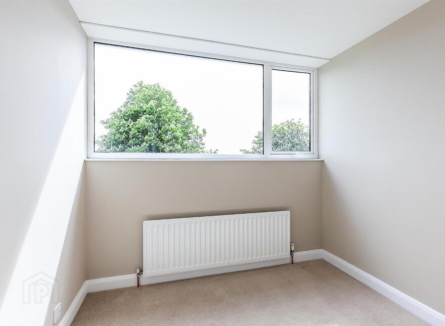 8 Gortin Way, Galgorm, Ballymena, BT42 2ND