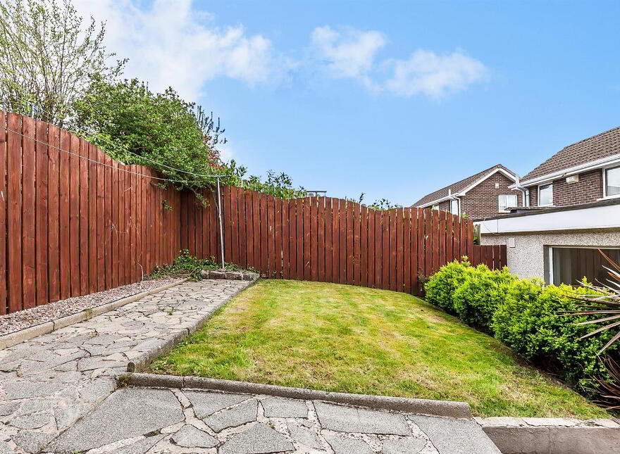 8 Gortin Way, Galgorm, Ballymena, BT42 2ND