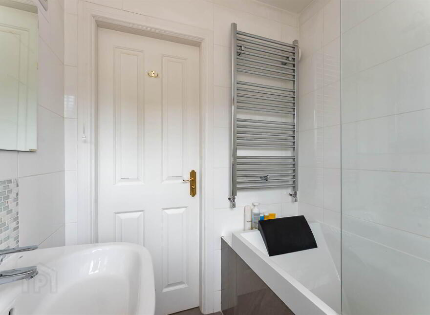 127 Ballantine Gardens, Lisburn, BT27 5FJ