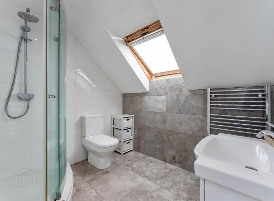 127 Ballantine Gardens, Lisburn, BT27 5FJ