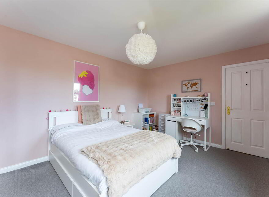 127 Ballantine Gardens, Lisburn, BT27 5FJ