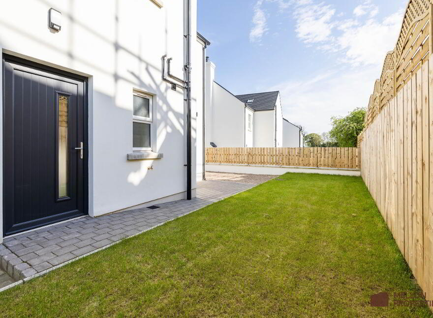 2 Dergmoney Manor, Omagh, BT78 1FF