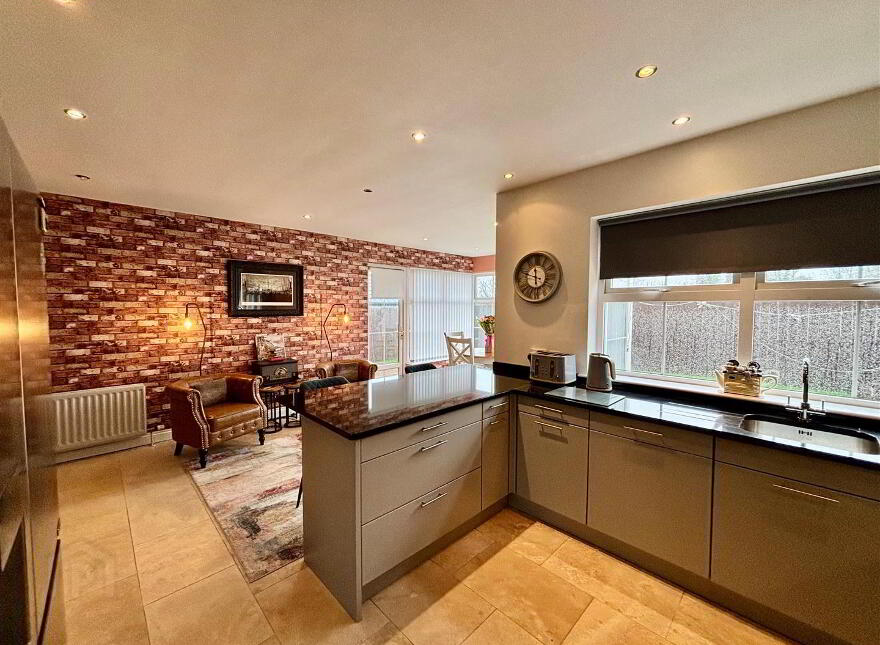 24 Russell Court, Ballyclare, BT39 9YL