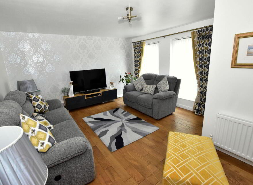 31 Lady Wallace Gardens, Lisburn, BT28 3GW