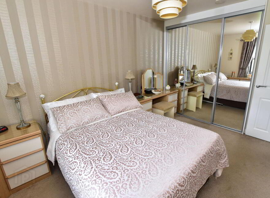 31 Lady Wallace Gardens, Lisburn, BT28 3GW