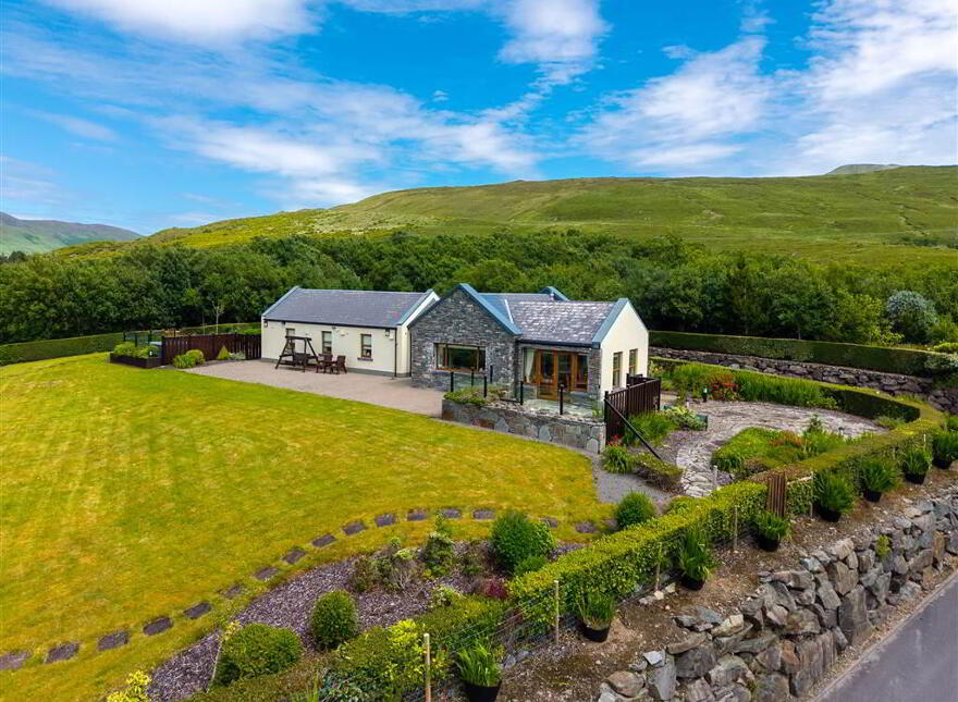 2 Killary View, Leenane, H91DPT6