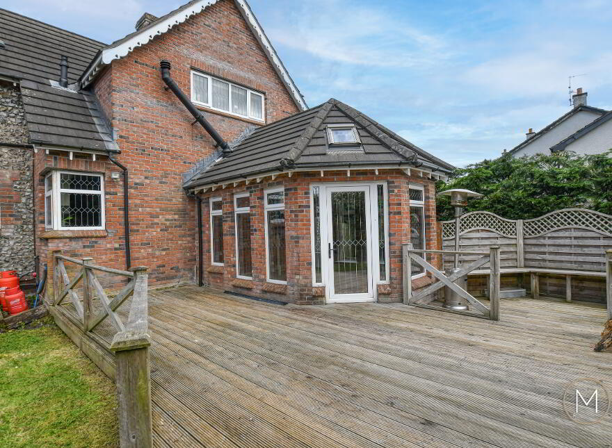 113 Belfast Road, Antrim, BT41 2AZ