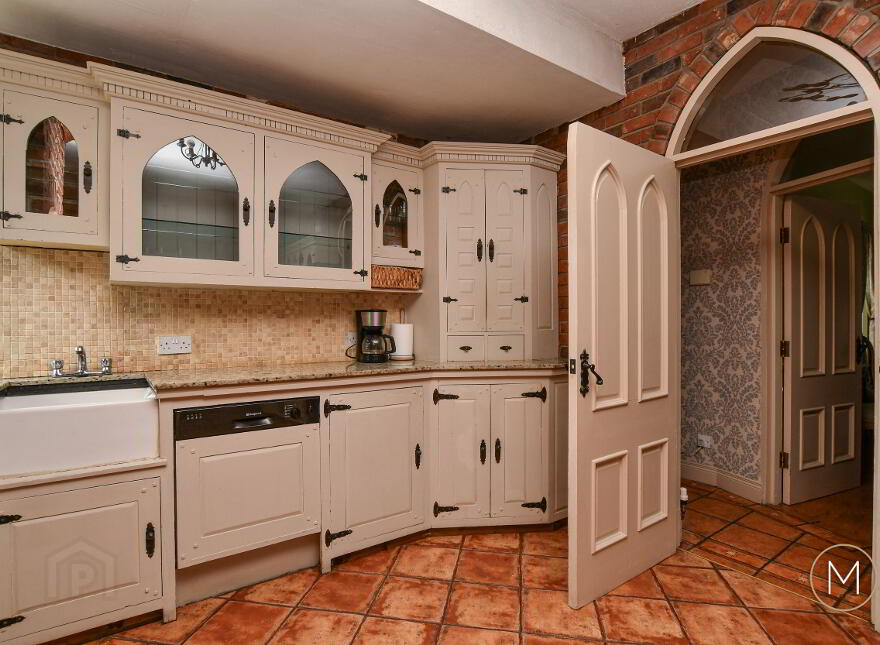 113 Belfast Road, Antrim, BT41 2AZ