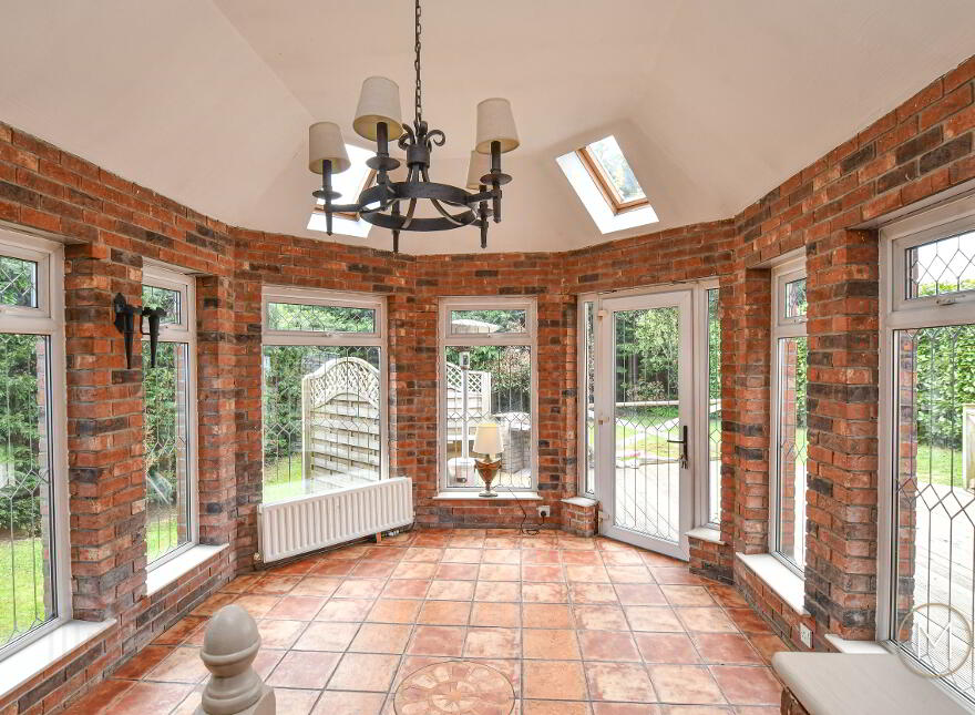 113 Belfast Road, Antrim, BT41 2AZ
