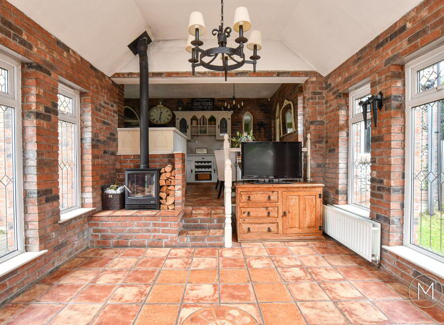 113 Belfast Road, Antrim, BT41 2AZ