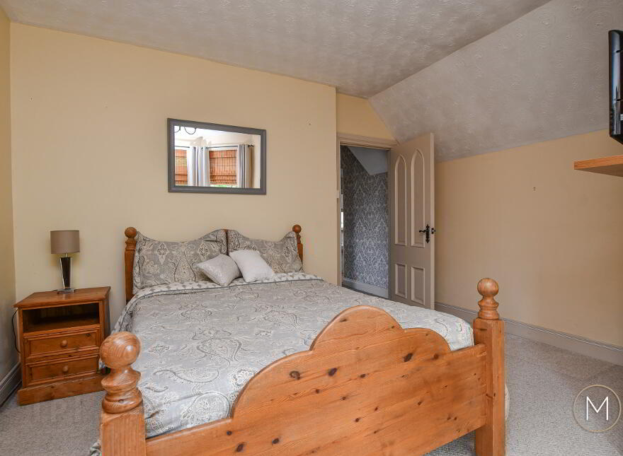 113 Belfast Road, Antrim, BT41 2AZ