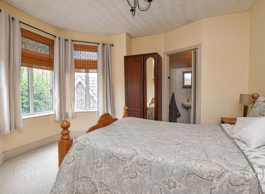 113 Belfast Road, Antrim, BT41 2AZ