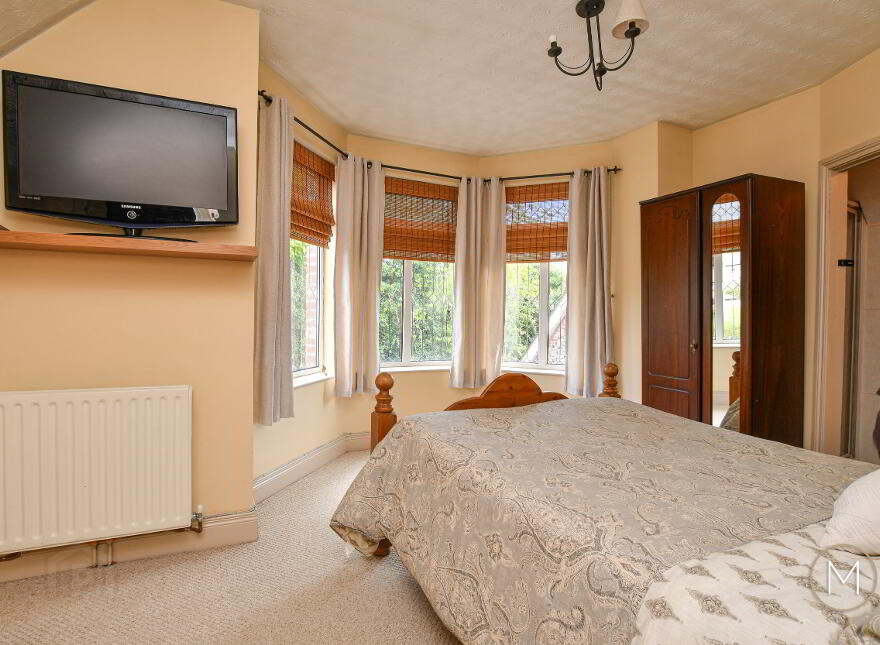 113 Belfast Road, Antrim, BT41 2AZ