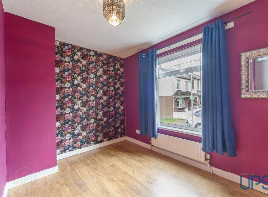 203 Laurelbank, Poleglass, Dunmurry, Belfast, BT17 0RT