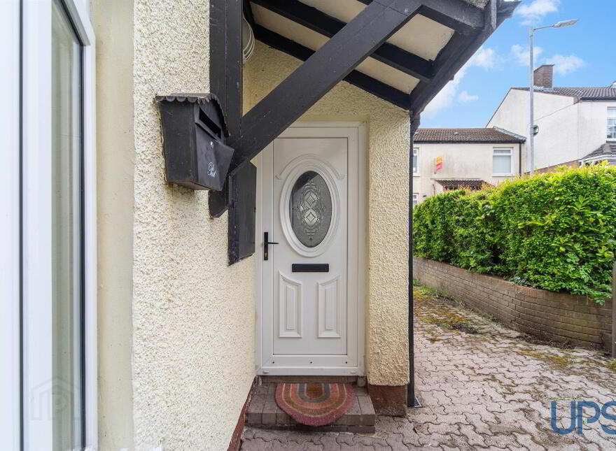 203 Laurelbank, Poleglass, Dunmurry, Belfast, BT17 0RT