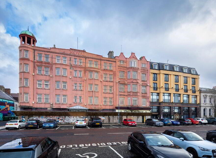 Royal Hotel, & Windsor Bar, 22-28 Quay Street, Bangor, BT20 5ED