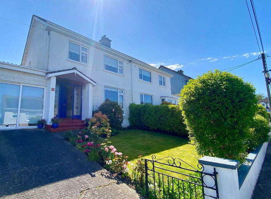10 Inchvale Drive, Douglas, T12W3X6