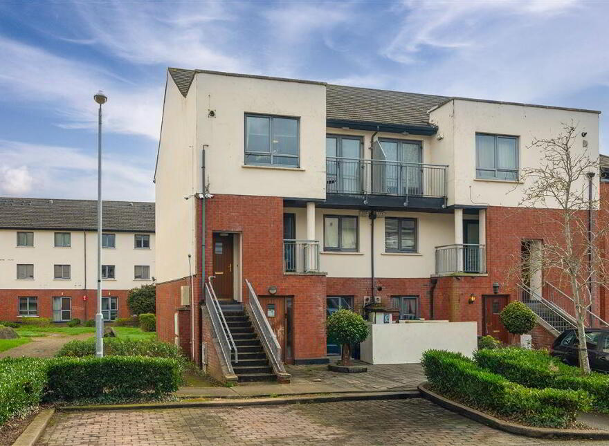30 Rosse Court Terrace, Lucan, K78P020