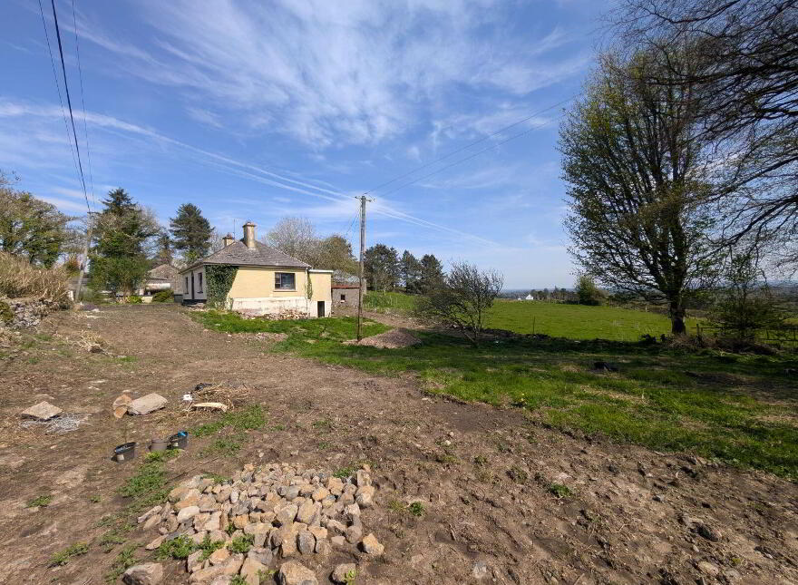 Carrowmore, Killasser, F12VN42