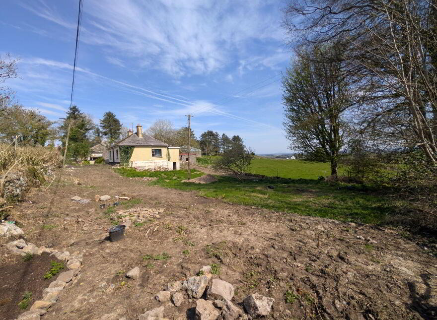 Carrowmore, Killasser, F12VN42