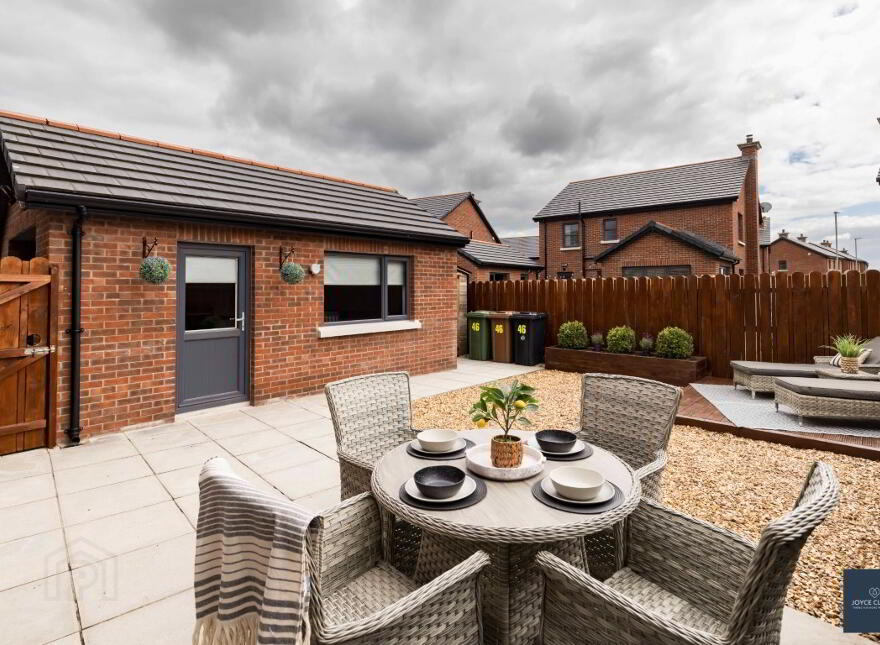46 Beechcroft, Dollingstown, BT66 7GL