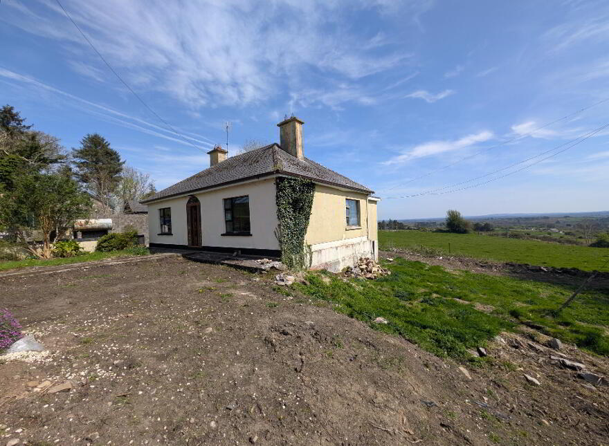 Carrowmore, Killasser, F12VN42