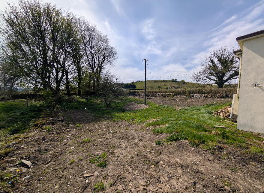 Carrowmore, Killasser, F12VN42
