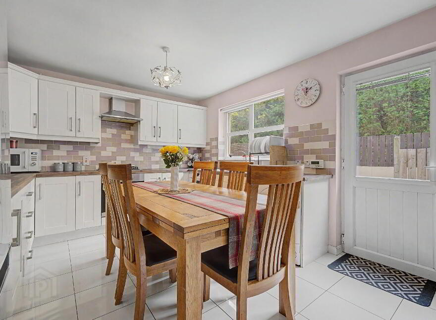 100 Good Shepherd Glen, Londonderry, BT47 2GA