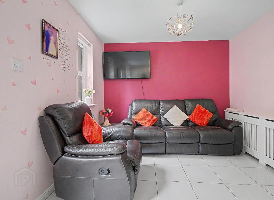 100 Good Shepherd Glen, Londonderry, BT47 2GA