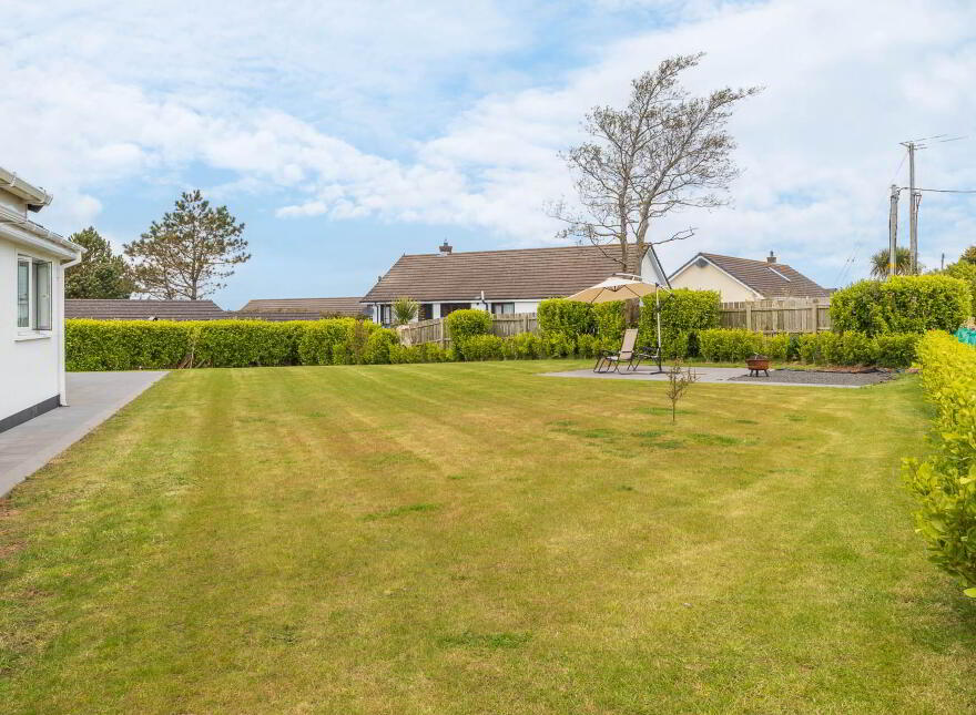 10 Meadowbrook, Islandmagee, Larne, BT40 3UG