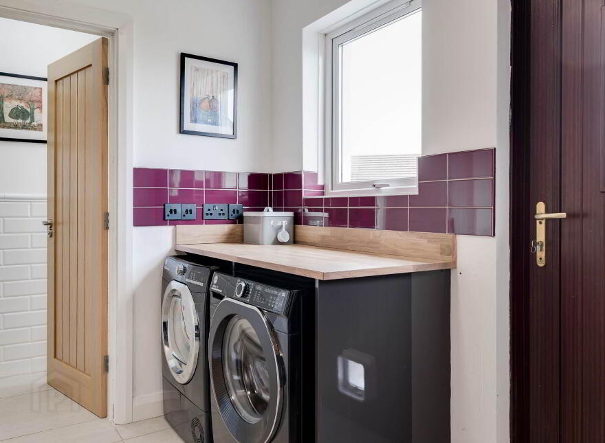 10 Meadowbrook, Islandmagee, Larne, BT40 3UG