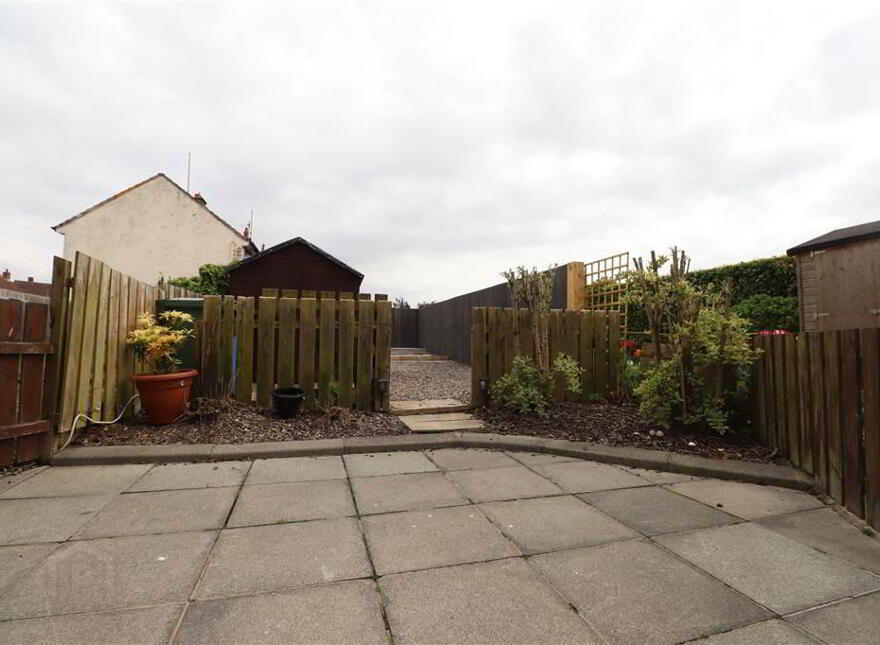 61 Ballynahinch Road, Lisburn, BT27 5EY