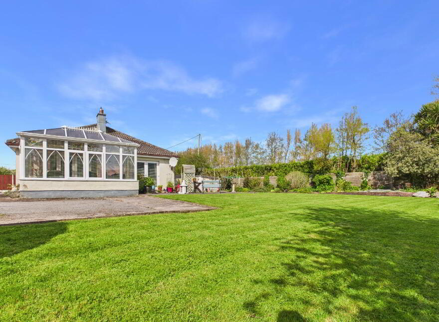Shanagarry North, Garryvoe, Garryvoe, P25HF89