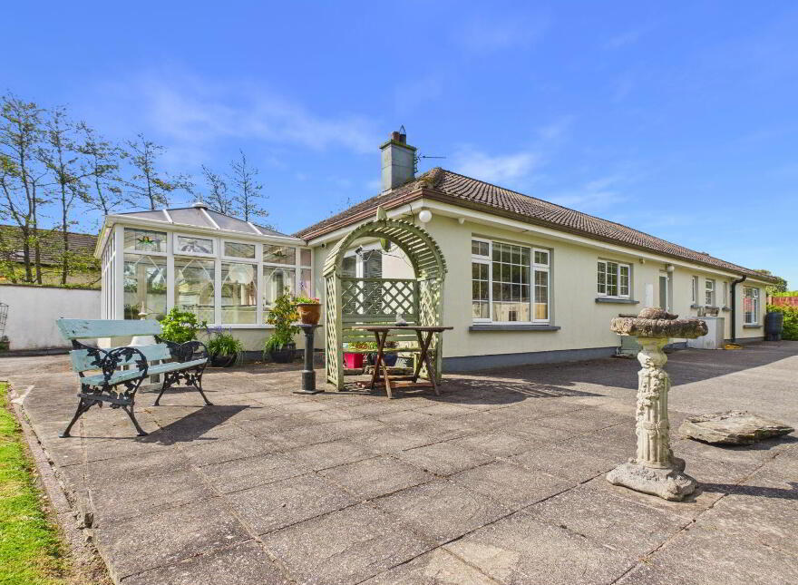 Shanagarry North, Garryvoe, Garryvoe, P25HF89