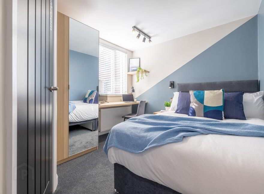 Dunluce Avenue, Belfast, BT9 7AY