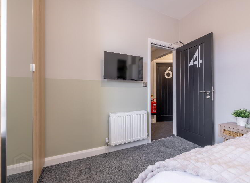 Dunluce Avenue, Belfast, BT9 7AY