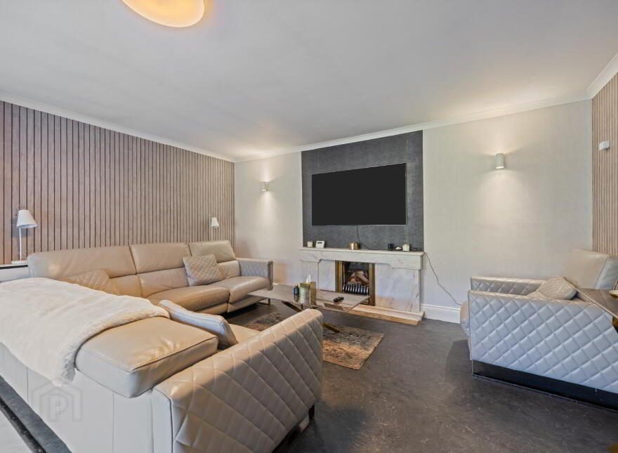 27 Cultra Avenue, Cultra, Holywood, BT18 0AZ