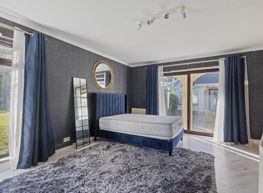 27 Cultra Avenue, Cultra, Holywood, BT18 0AZ