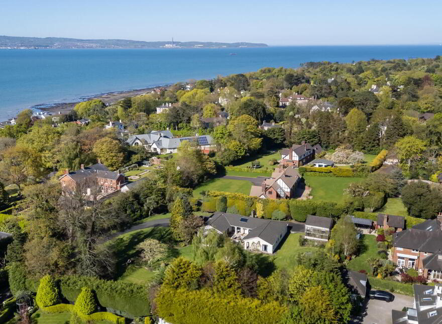 27 Cultra Avenue, Cultra, Holywood, BT18 0AZ