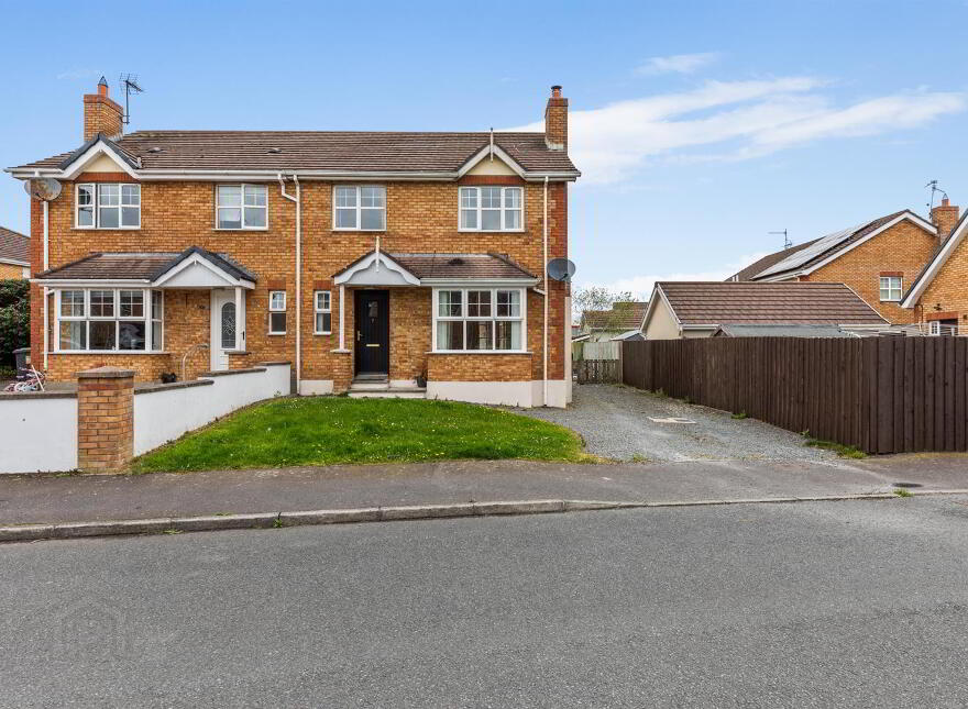 7 Cathedral Park, Downpatrick, BT30 6GF