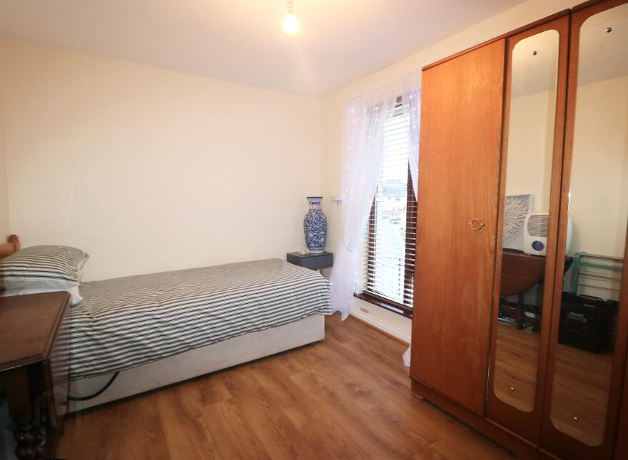 14d Corlea Gardens, Ballymena, BT43 7AR